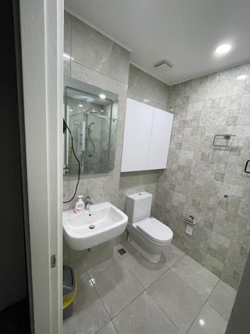 7Th Heaven Apartment In Central Tiflis Exterior foto